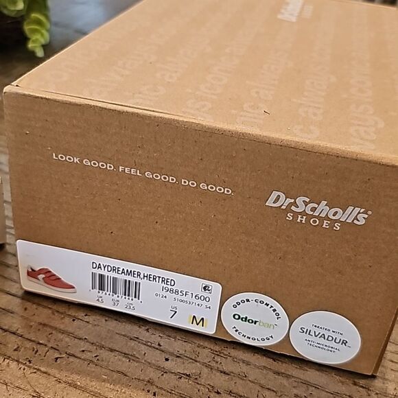 Dr Scholls size 7 red and white sneakers Velcro - Picture 10 of 11